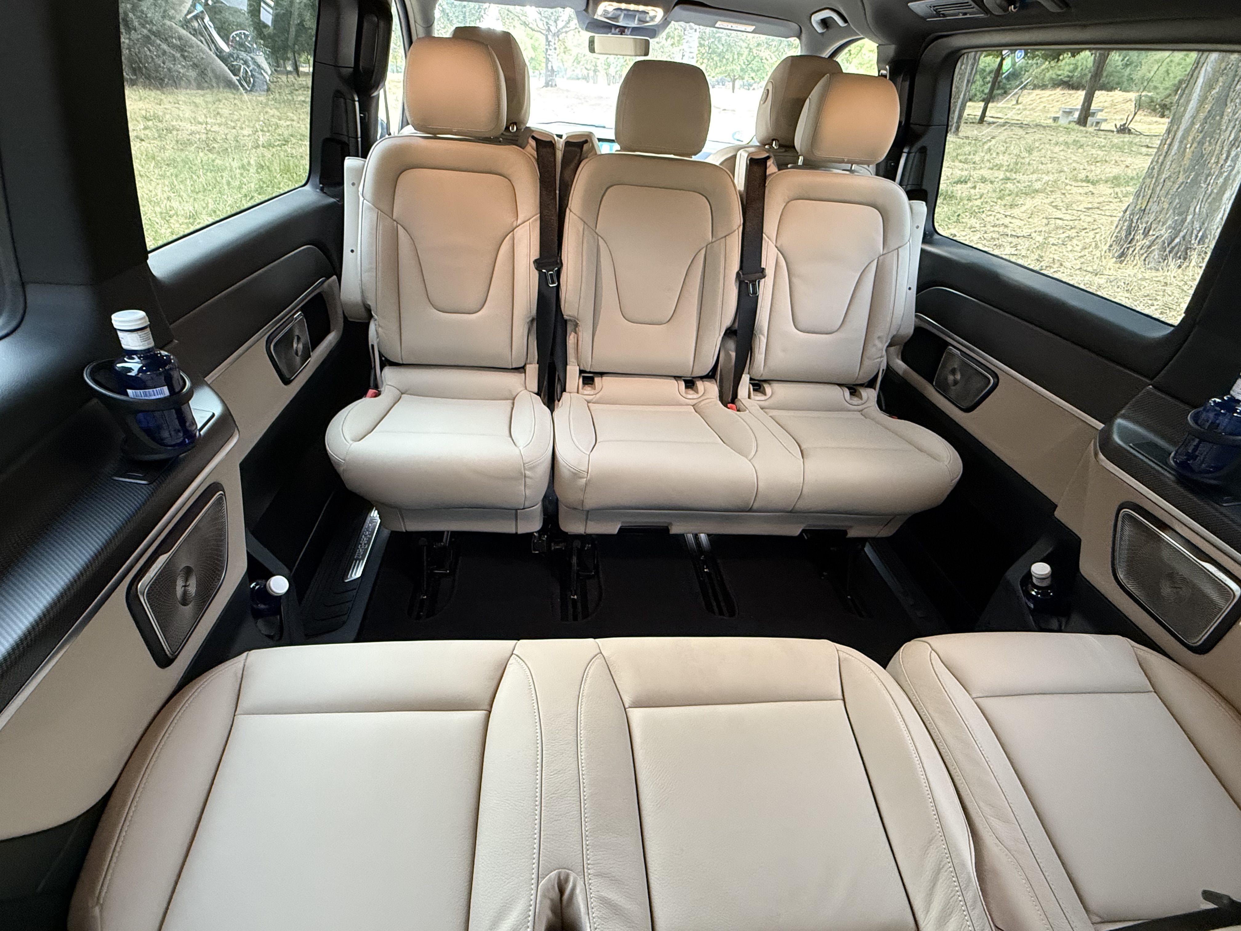 Mercedes-Benz V-Class interior